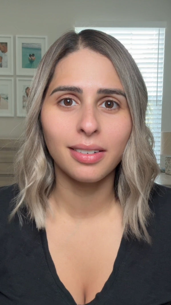 Carla, 32